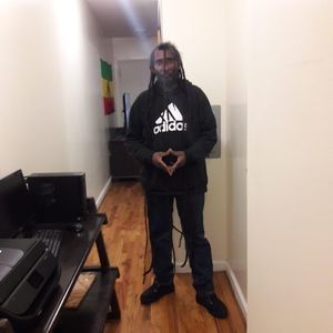 Meet your Posher, Dillon